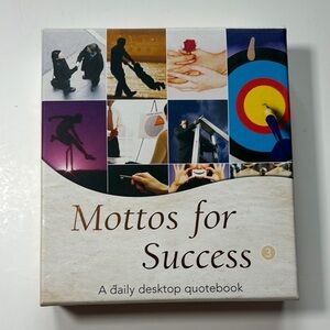 Mottos for Success Daily Desktop Quotebook